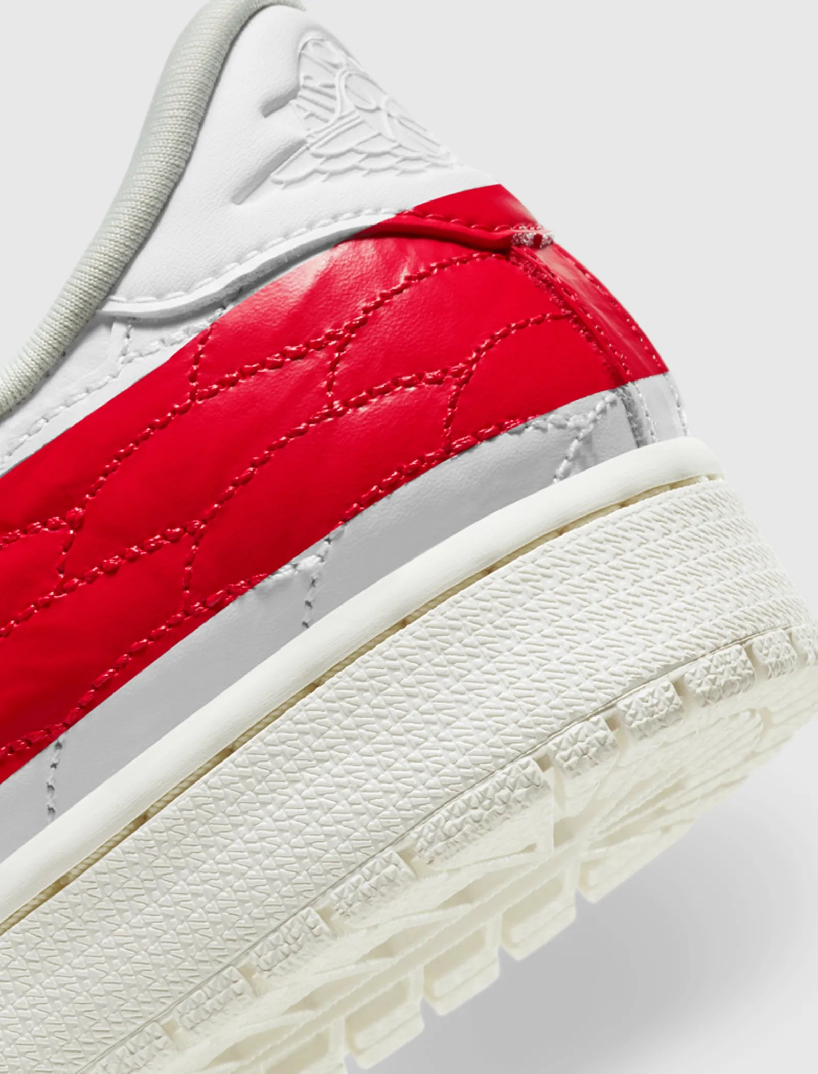 AIR JORDAN 1 CENTRE COURT "UNIVERSITY WHITE AND RED"