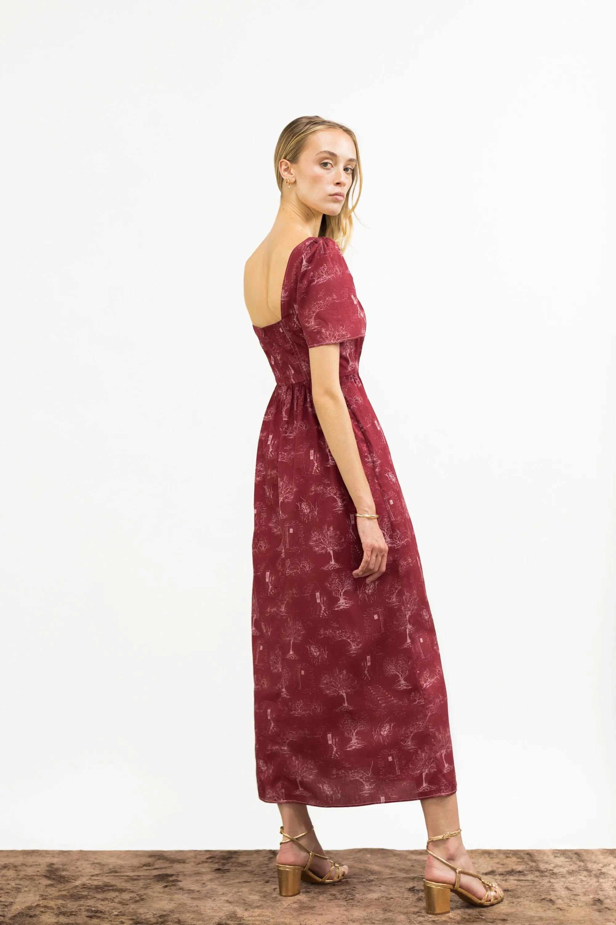 Beatrice Maxi Dress With Sweetheart Neckline / Ruby Red   Alabaster Cotton Toile